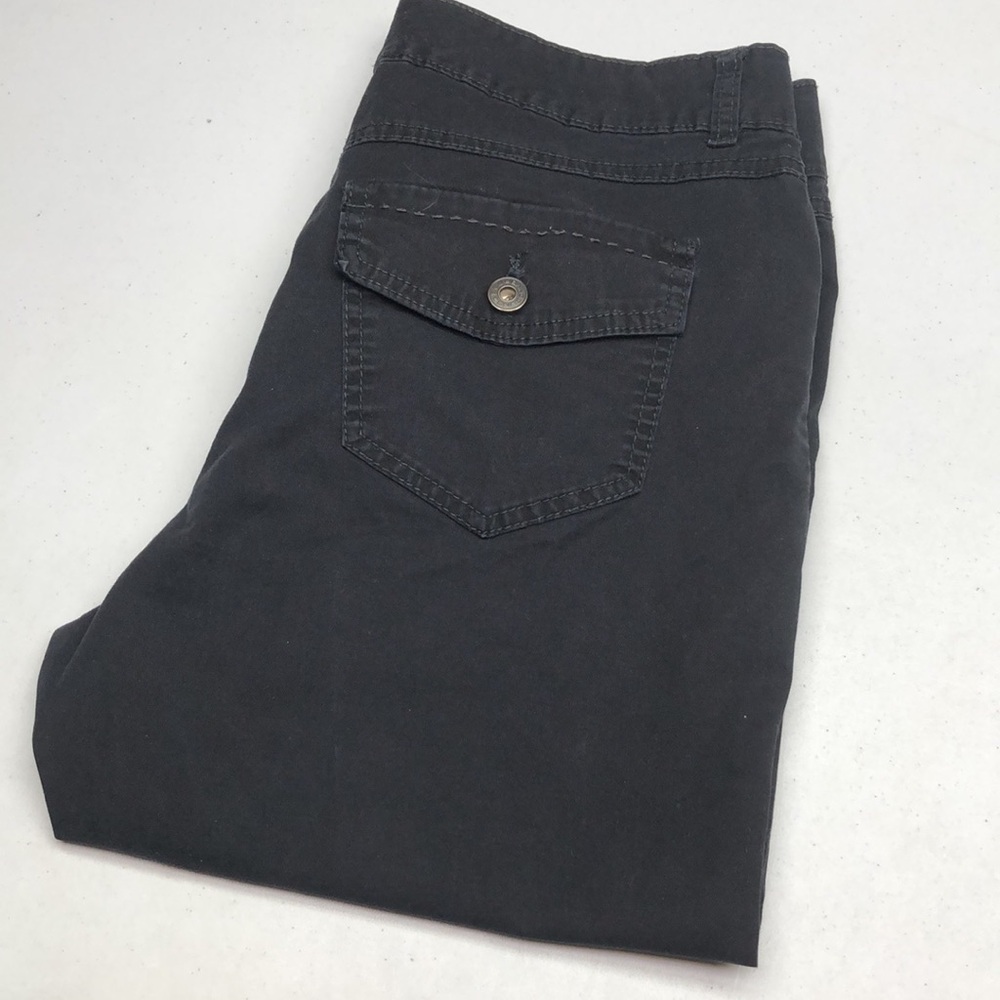 BANDOLINO BLU BLACK  HIGH-RISE CAPRIS 10/30x14  ⭐️